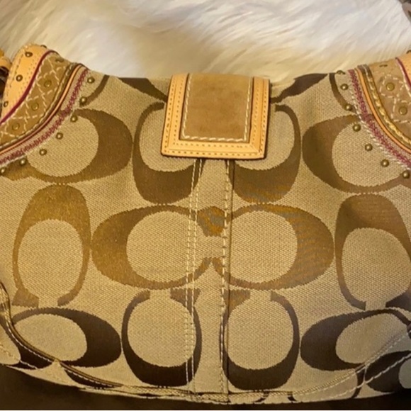 Vintage Coach Limited Edition Signature Soho Flap Studded Hobo Handbag 10484 - Picture 4 of 14
